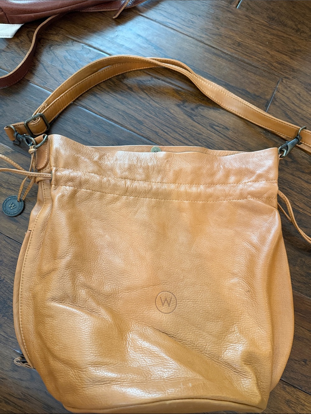 W Shoulder Bag in Tan Pebbled Leather with Adjustable Strap